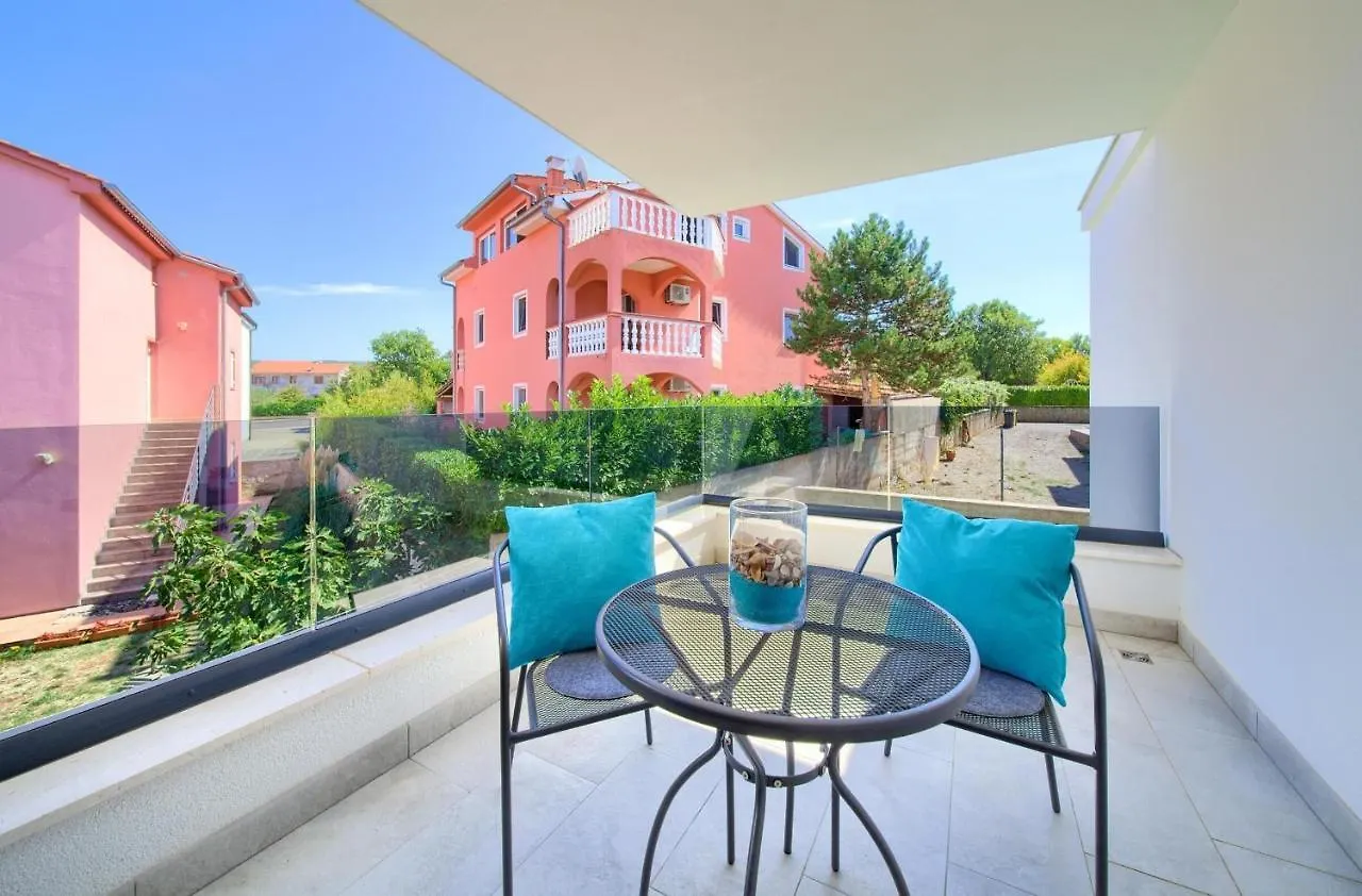 Villa Tissen Malinska Holiday home